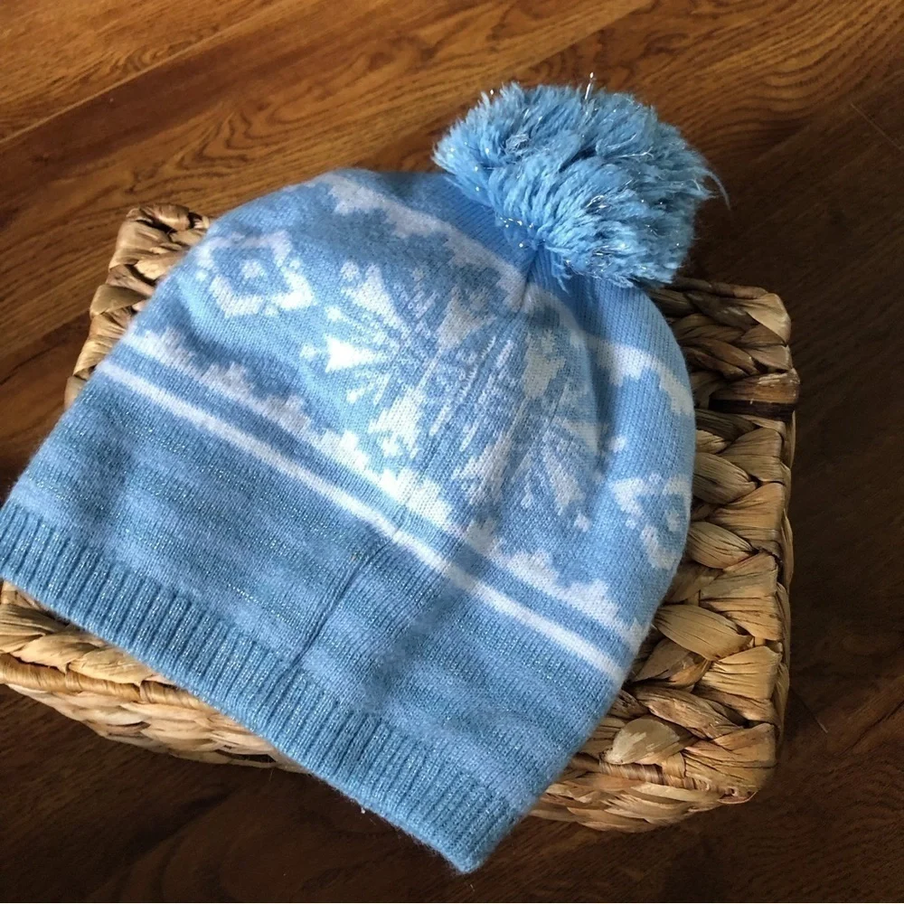 Disney Frozen blue knit beanie hat and gloves